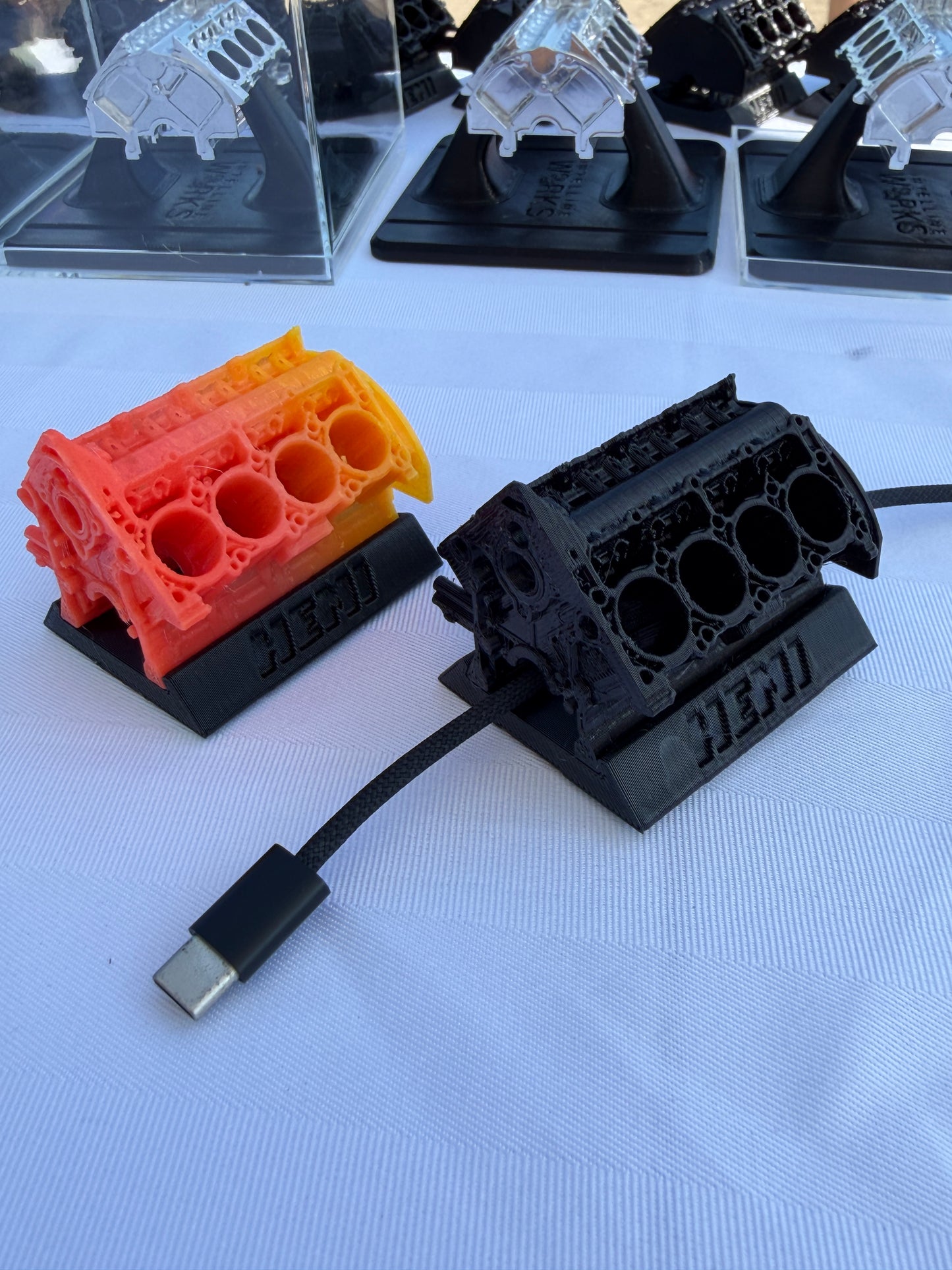 Miniature Gen3 Hemi Cable & Pen Organizer